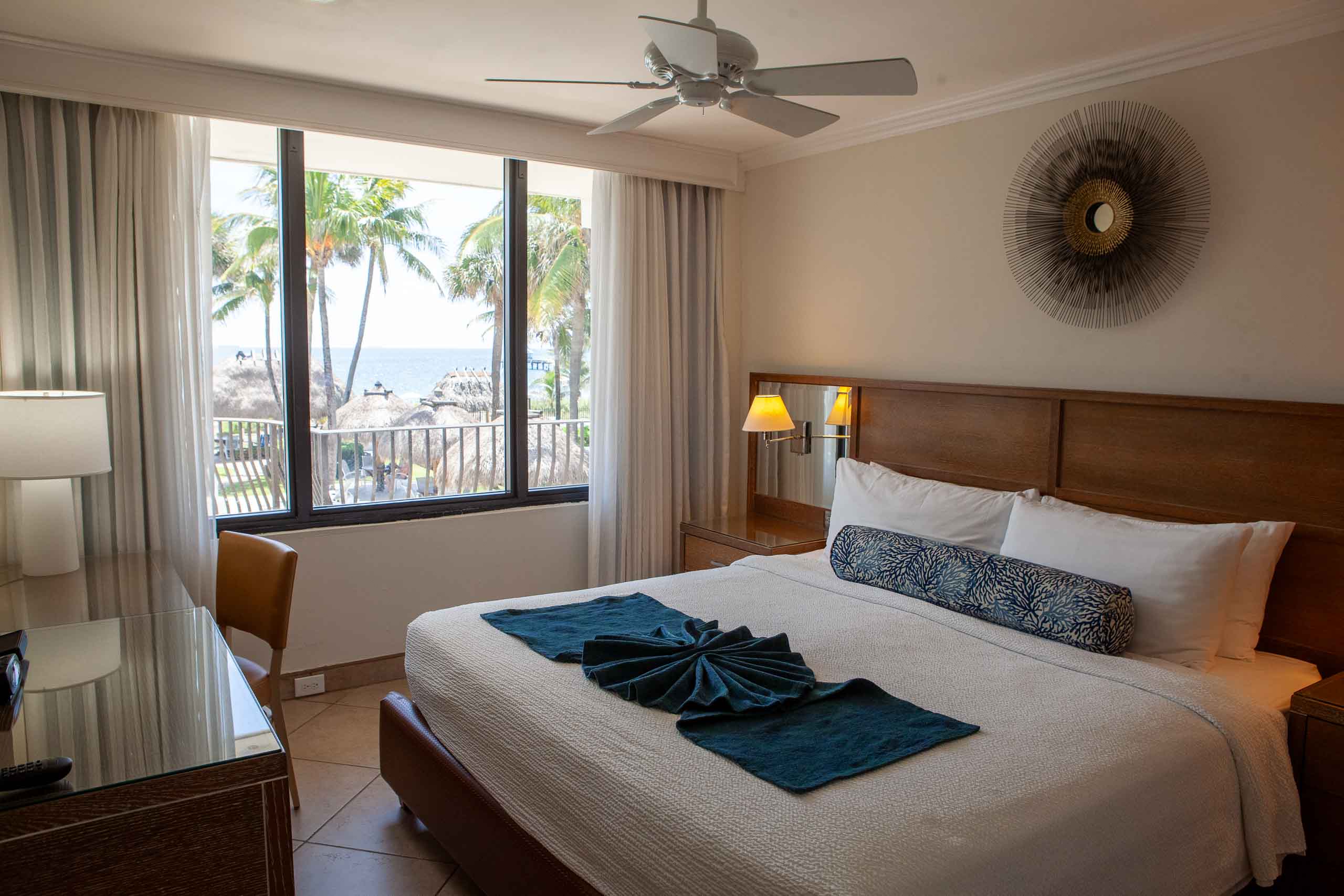 Room 18 — 1 Bedroom Apartment, Ocean View