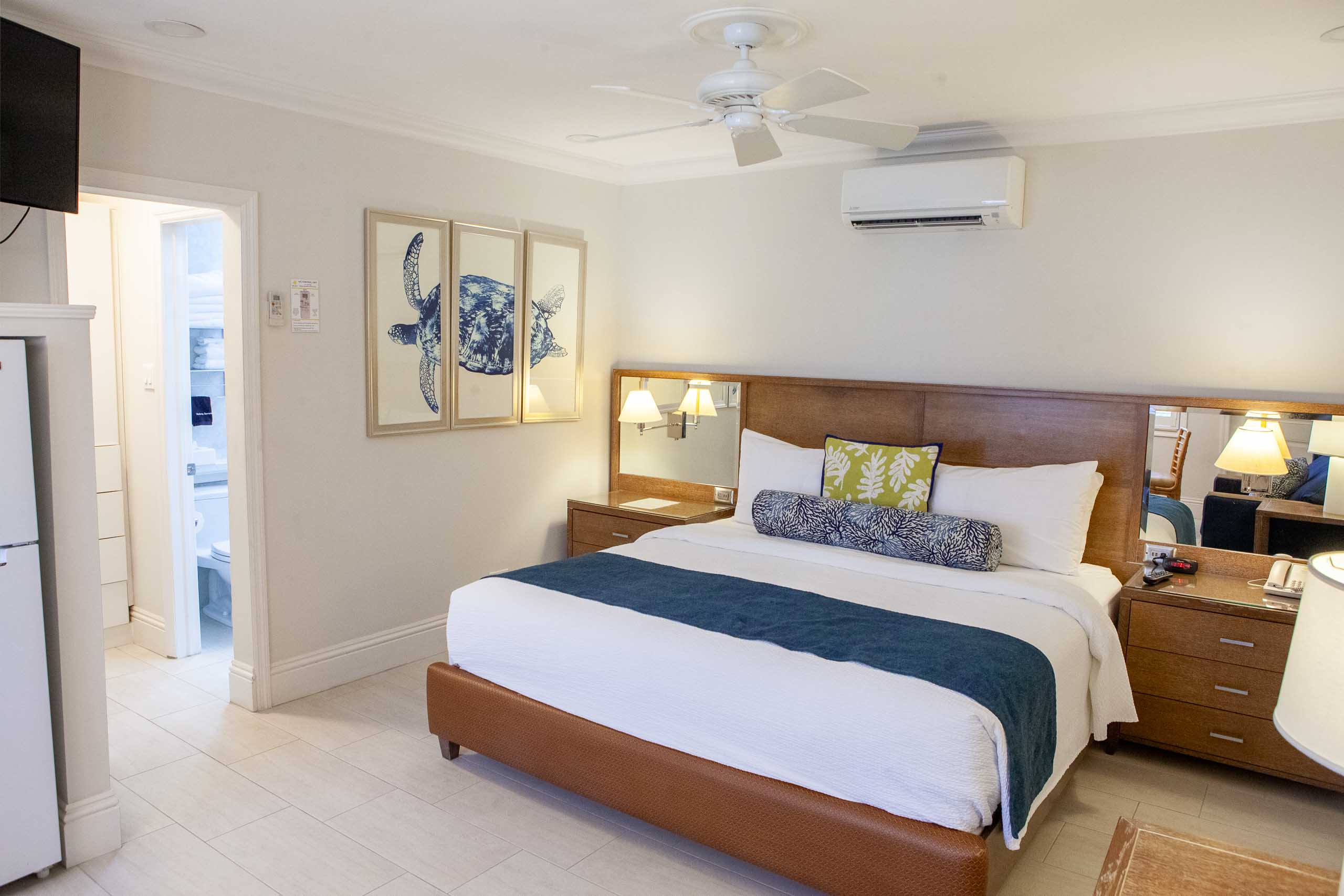 Room 29 — Efficiency Apartment, Courtyard